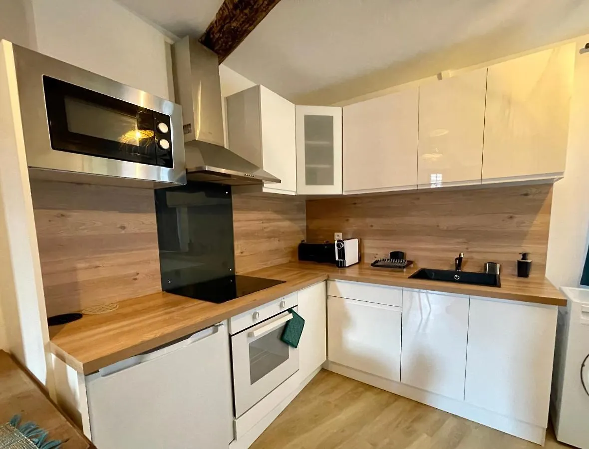 Chez Fifi - Studio 28M2 - Hyper Centre - Wifi Cassis France