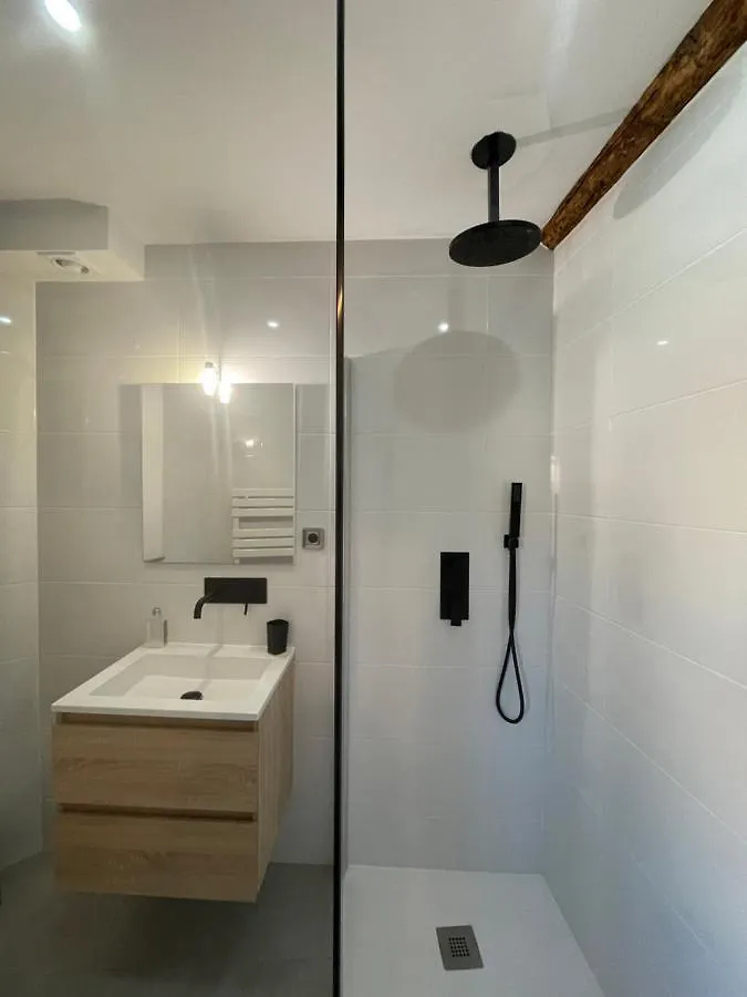 Apartment Chez Fifi - Studio 28M2 - Hyper Centre - Wifi Cassis